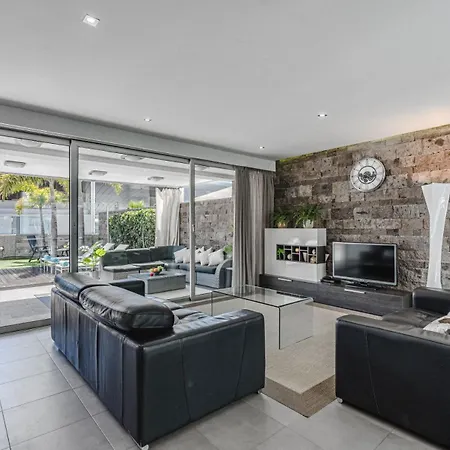 فيلة Luxvilla 7 *