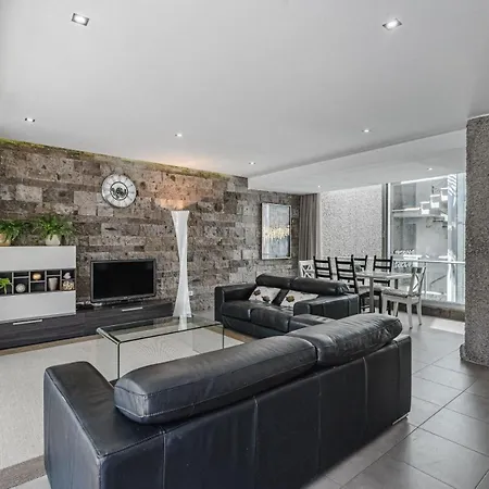 Lux 7 With 6 Bedrooms, 4 Bathrooms Villa Costa Adeje (Tenerife)